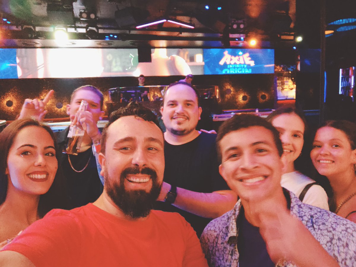 Virtua_academy's tweet photo. Paaaaaaaarty!!!!!!!
#AxieCon https://t.co/Cu3abMqJJi