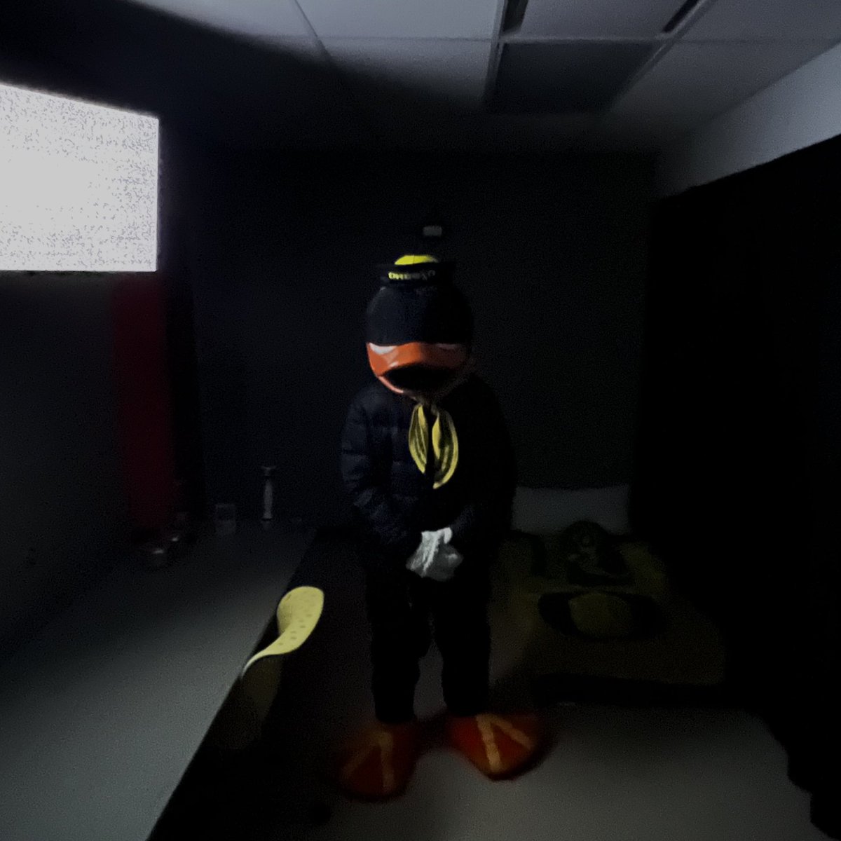 TheOregonDuck's tweet photo. 09.03 1030est ig https://t.co/qf6hA1iduK