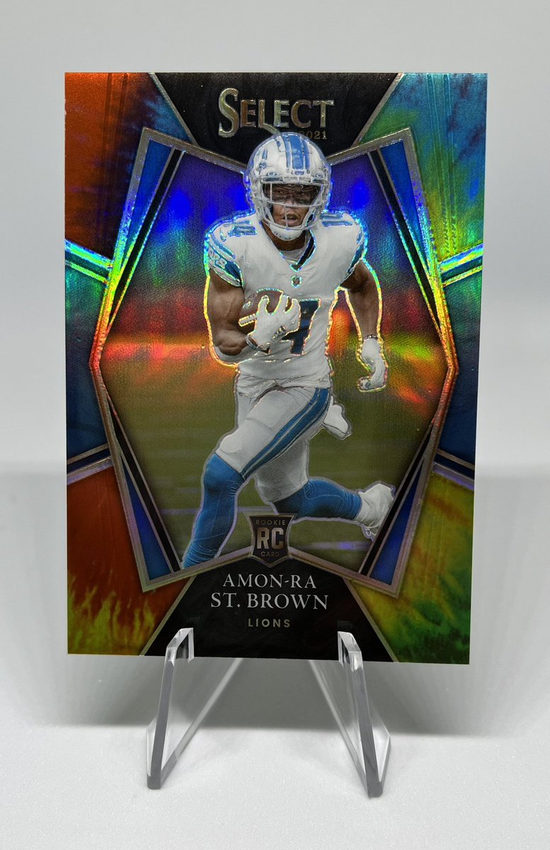 FluffheadCards's tweet photo. Amon-Ra St. Brown Select Premier Level Tie Dye /25

$175 net shipped https://t.co/LMSQwFuiHy