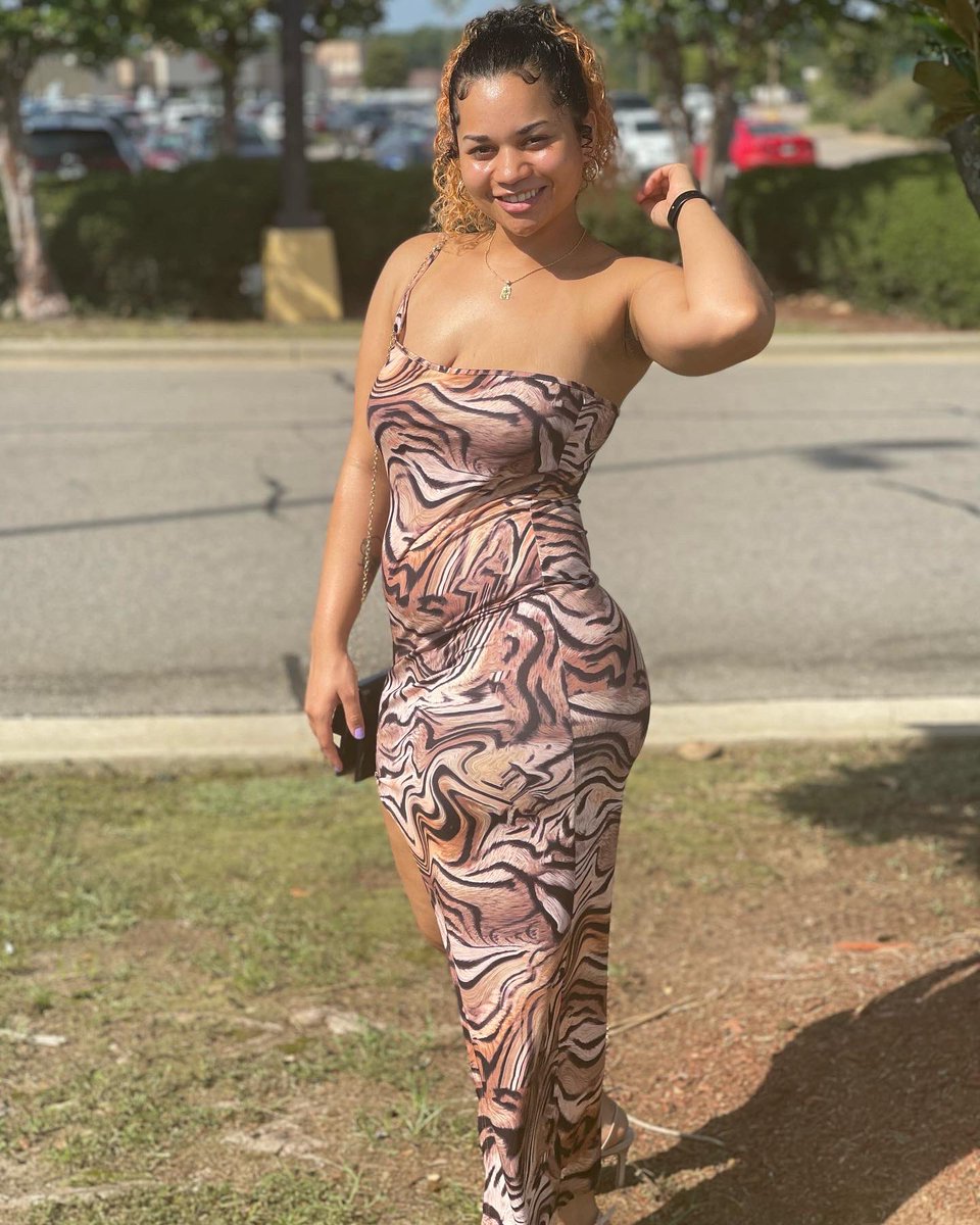 Nicolarunsit's tweet photo. I ain’t giving none these hating bitches no peace 🤭 https://t.co/3oHfRYV0bN