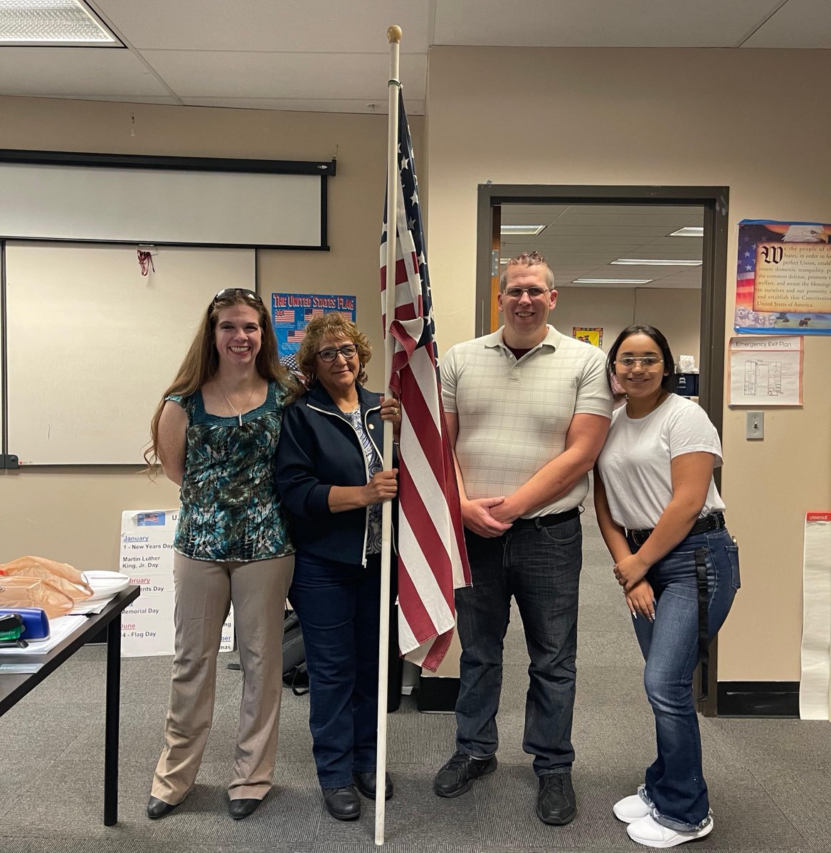 IRCNoCo's tweet photo. One of our students, Delia Quiñones, recently passed her citizenship interview at 61 years old! We are so incredibly proud of her hard work to reach this accomplishment. 💚 Congratulations, Delia!!! 🙌 https://t.co/NQgyCUWzh7