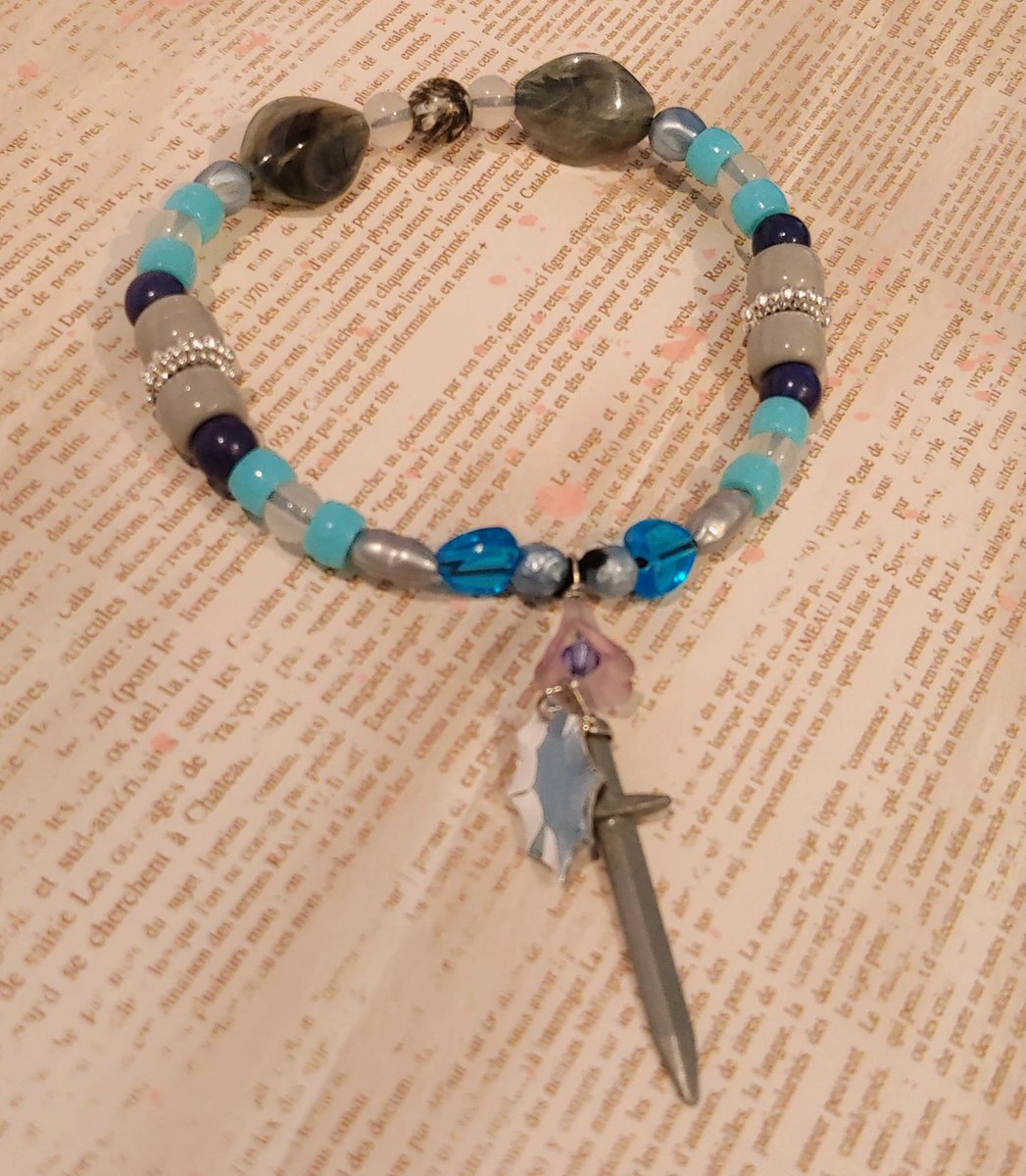 puppeleh's tweet photo. Bracelets themed after the cast of FFXIV Heavensward: Aymeric, Haurchefant, Estinien, and Ysale!
#FFXIV #aymeric #estinien #haurchefant #ysale https://t.co/skEusDobzL