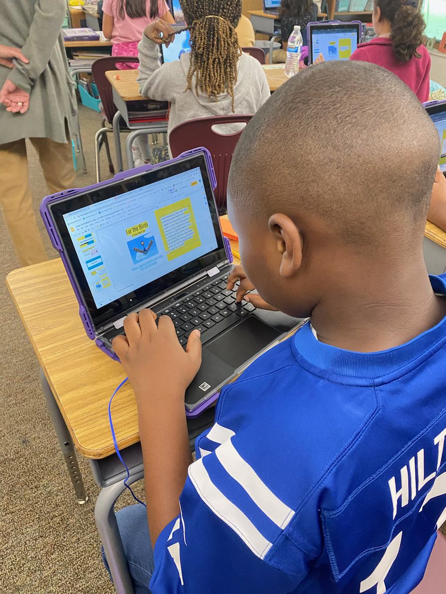 BPEKnights's tweet photo. Ms. Wright’s 4th graders practiced writing summaries after reading the book “Barbed Wire Baseball” by Marissa Moss & reviewing a fun Pixar short “For The Birds”. 📝📖 #MediaLiteracy #GradeLevelText #BuddingAuthors 💜 #WeAreWayne https://t.co/kxRH1qqJZn