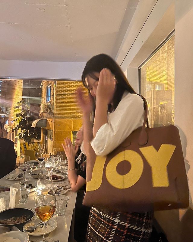 1996FEED's tweet photo. HAPPY BIRTHDAY TO OUR PRINCESS !!🥳💚

JOYFUL JOY DAY
#OnceUponAJoyDay
#꽃가루를_날려_조이의_생일폭죽을_터뜨려 https://t.co/U0DaQaSbvd