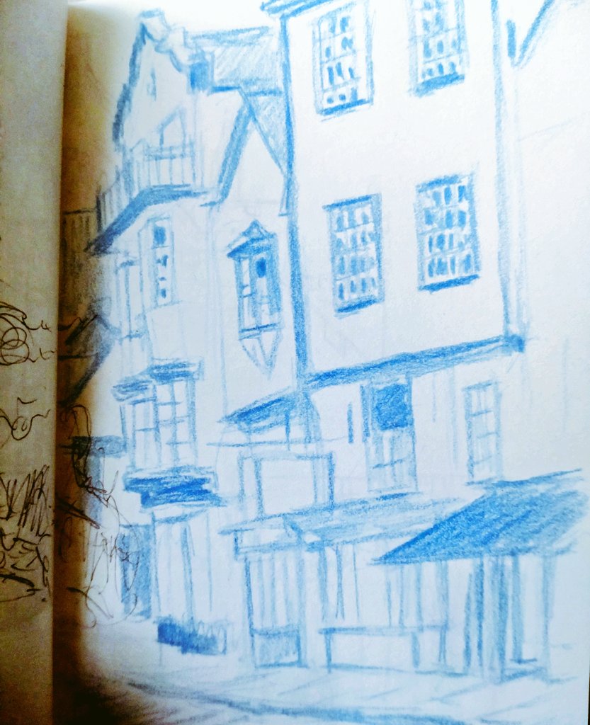 Thedeepfriedte1's tweet photo. Blue pencil houses
#Pencildrawing #colourpencils #bluedrawing #architecture #Sketching #Sketchtember #sketchbook https://t.co/ECVq3yt8bJ