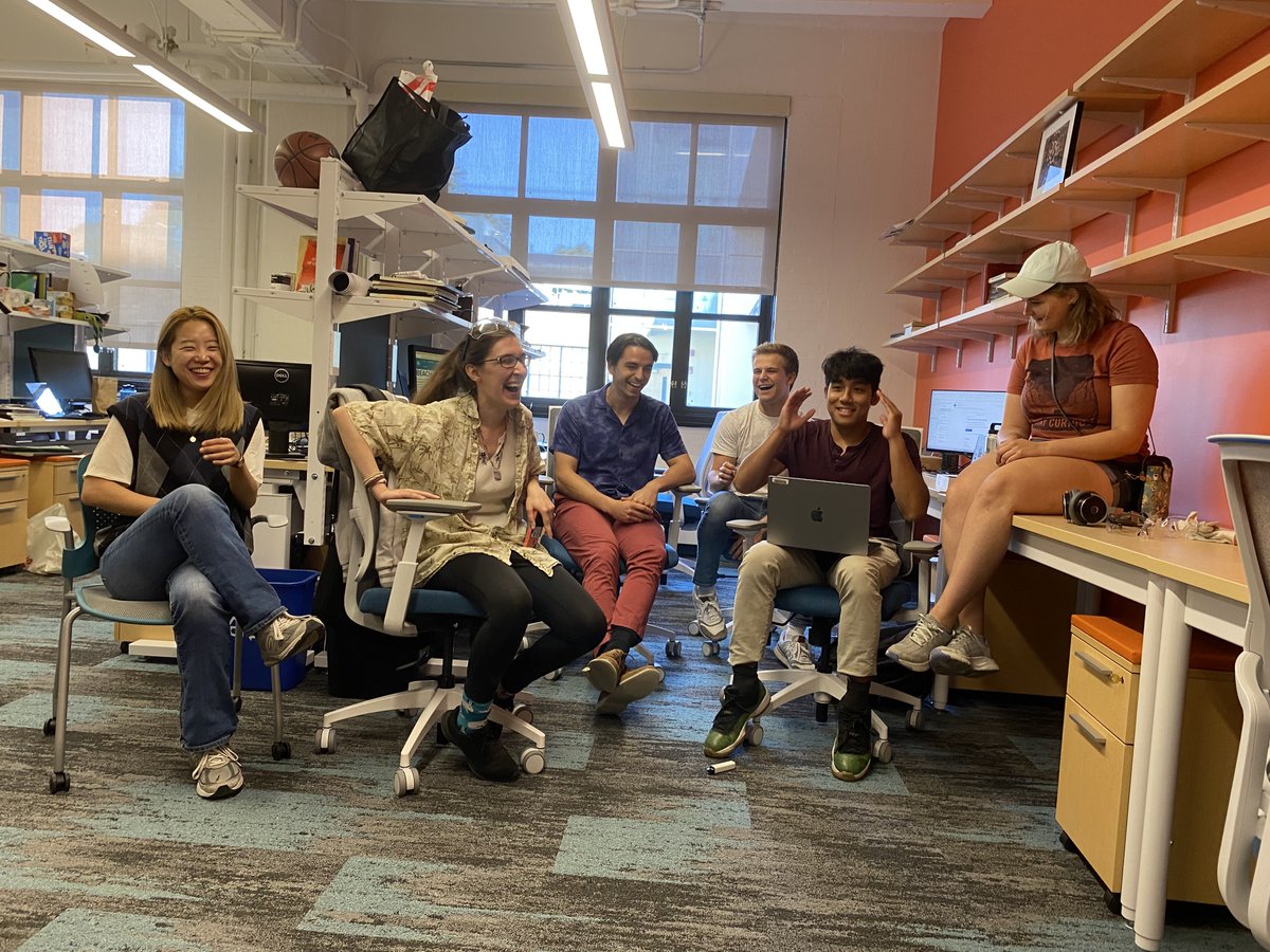 The Freedman lab has settled into our office space a month after moving in! P.S. First years welcomed to visit us!