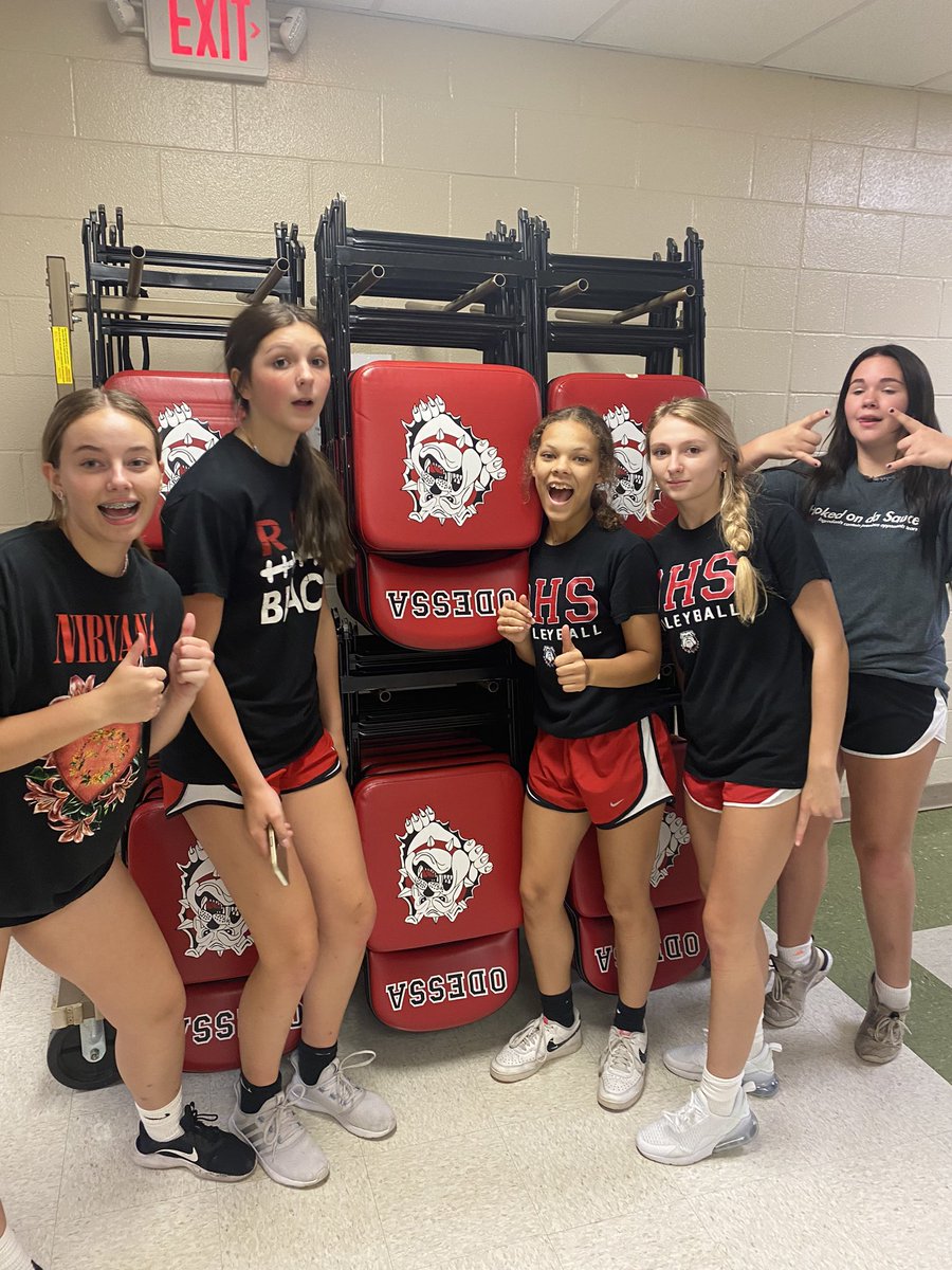Ally_Guerri's tweet photo. #ohsvbhunt @OHSVolleyball2 https://t.co/QECPIwacS4