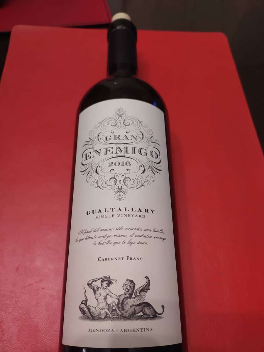 javimezza's tweet photo. @2010MisterChip Muuuy buenooo! Ahora a x el Gran Enemigo!!! 🇦🇷 @alevigilmalbec https://t.co/aQNdKr7PRn