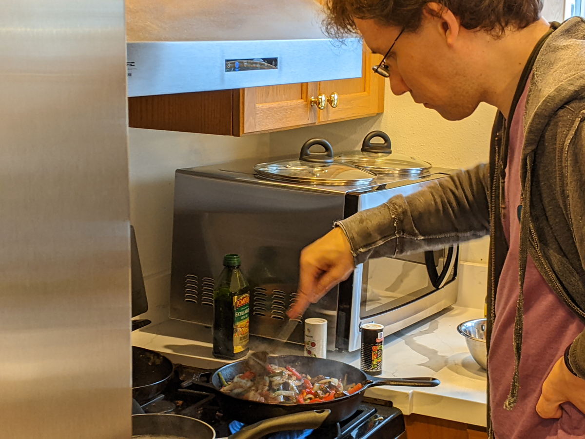 playverses's tweet photo. Every testing house needs someone that can cook. Luckily we had Sam Black.
Bless you chef Sam. #playverses #gamejamretreat #chefsam https://t.co/jgZVIkGUQE