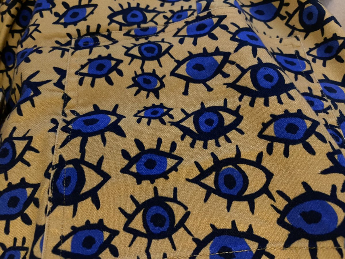 Watts_SH's tweet photo. I went to the opticians today and only later realised why I got some funny looks. Not done on purpose, honestly! #newglasses #preloved #2ndhand @LucyandYak #eyeparty https://t.co/22ObqcCtm1