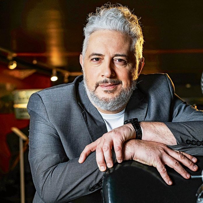 WorldMusicBA's tweet image. ¿Buscas contratar a Mariano Peluffo? Visitanos: worldmusicba.com/contratar-a-ma…
☑️Whatsapp: 54-9-1161373030 (Lunes a Viernes de 10 a 17 hs)
☑️Mail: infoguiad@worldmusicba.com
☑️Web: worldmusicba.com
➖
#MarianoPeluffo #conductor #presentador #animador