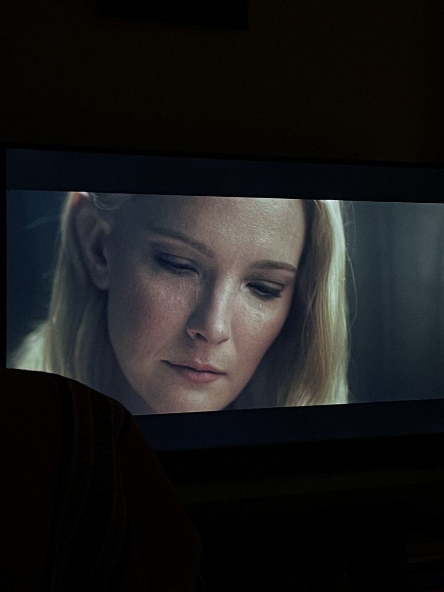 Why have they yassified beautiful Morfydd