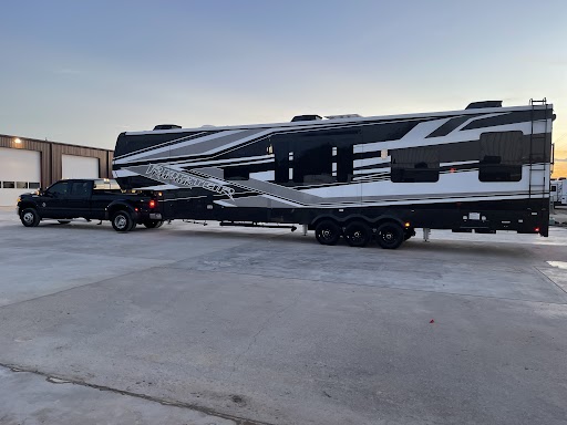FamilyRV05's tweet photo. Congratulations to Jeff and Charla Appleba, of Hillsboro, TN, on your new 2022 Raptor 429 Custom Paint form salesmen Travis Smith at Family RV Center Sweetwater, TX! Welcome to the Family!
#rving #gorving #RaptorRV #custompaint #fifthwheel #camping #Glamping #luxuryRV #customRV https://t.co/QCrM2kkffB