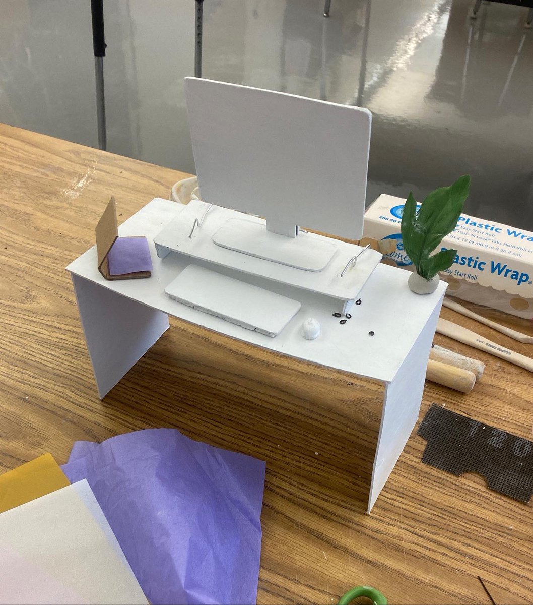 3d_mhs's tweet photo. I don’t like being absent, but I love to come back and see cool things that weren’t there when I left! @ArtsFCS @JonesBC_MHS @dpbrown99 @CaptainPainter
#art #sculpture #ap3d #arteducation #fultonartsstrong https://t.co/Es7vsQxZC9