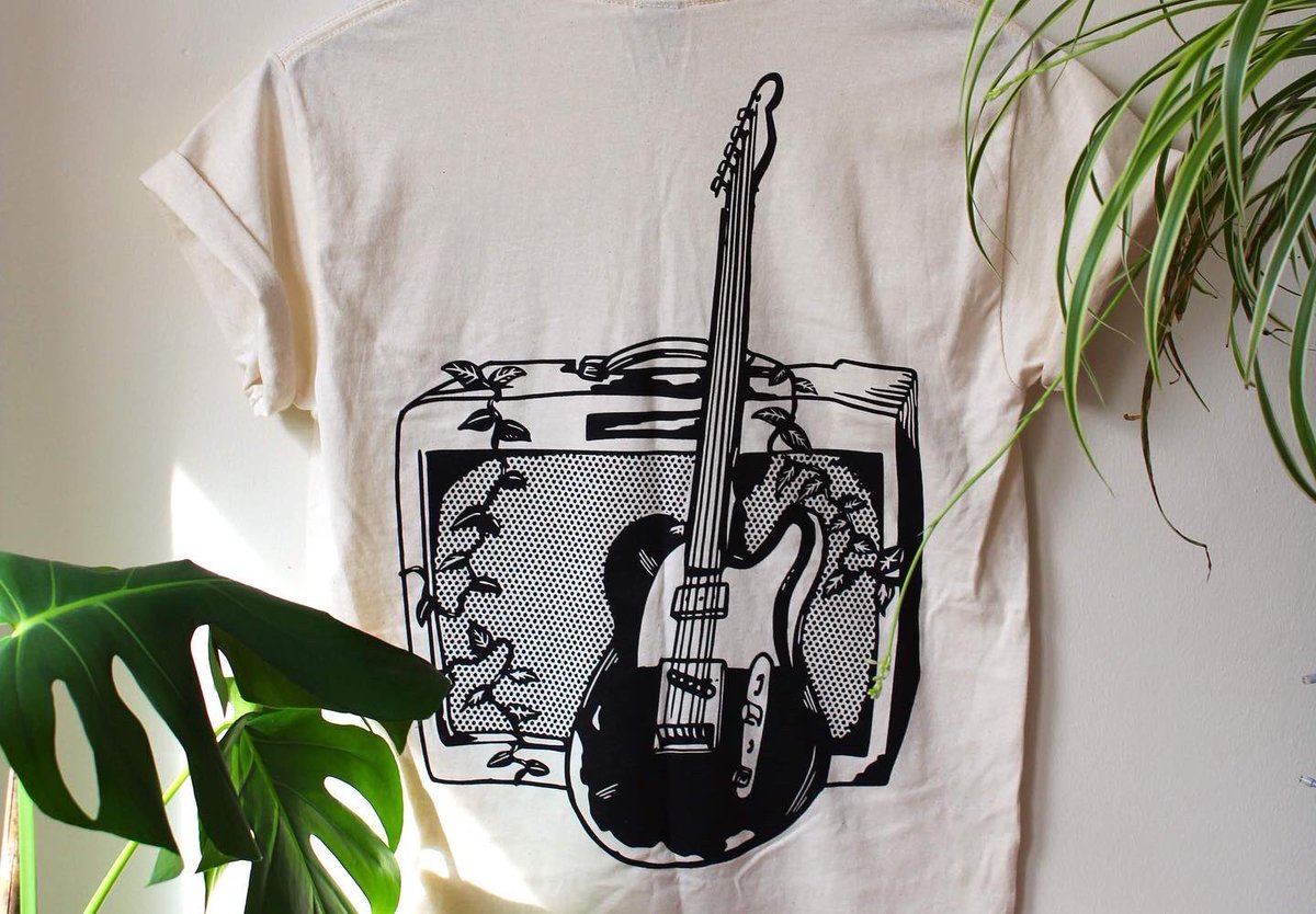 🚨 WE GOT MERCH 🚨
Introducing the Girls Can Play Guitar signature-T, available in White, Grey &amp; Limited Edition Ecru! These are selling faster than your Nan’s cookies, so grab one whilst they’re hot!

PLUS every order gets a free GCPG art print too!

girlscanplayguitar.bandcamp.com