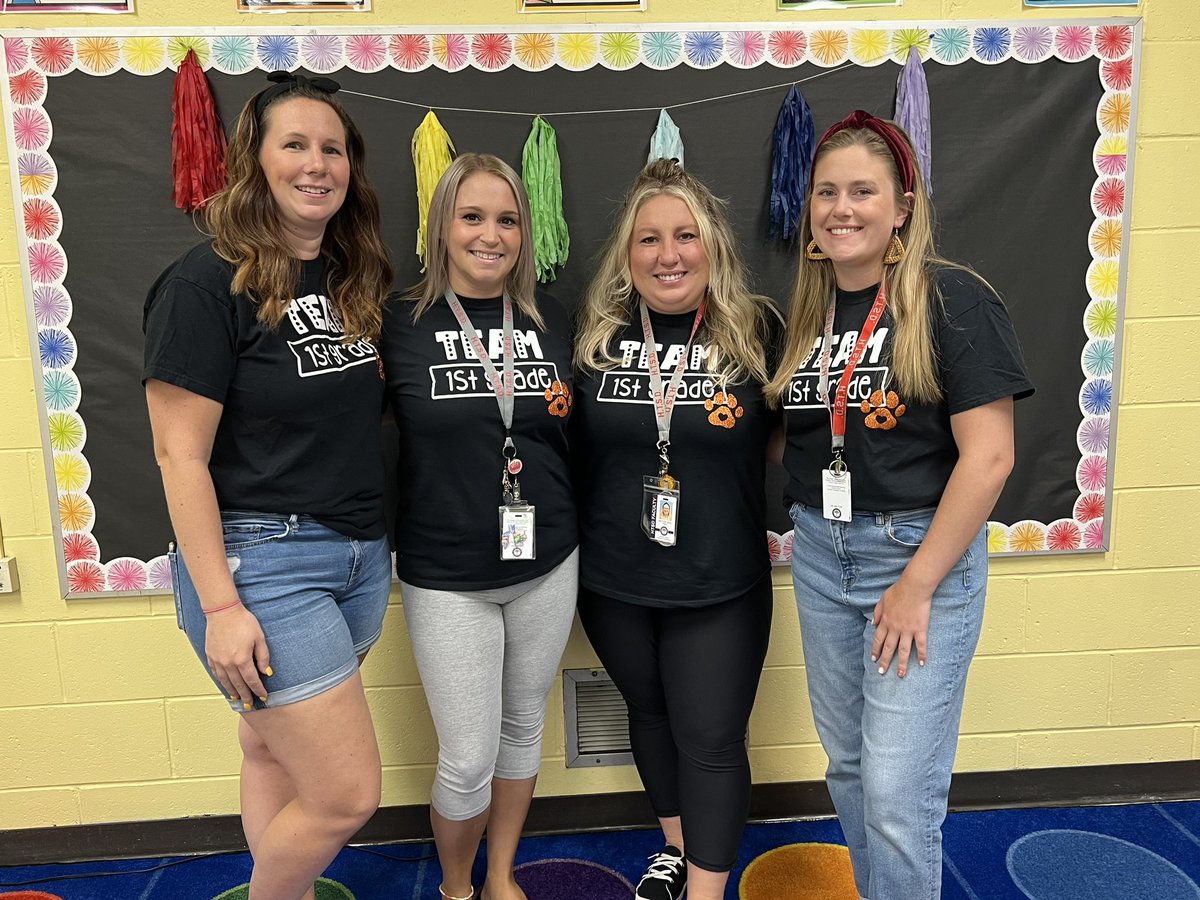 Andddd we’re back! 1st Grade is ready for the 22-23 school year! Let’s also welcome my Student Teacher, Ms. Sharkey! 🧡🖤🐾 <a href="/ccosma25/">Carli Cosma</a> <a href="/stilts_laura/">Laura Herman</a> <a href="/T_Ketts89/">Tracey Ketterer</a> <a href="/HTSD_Wilson/">Wilson Elementary School</a>