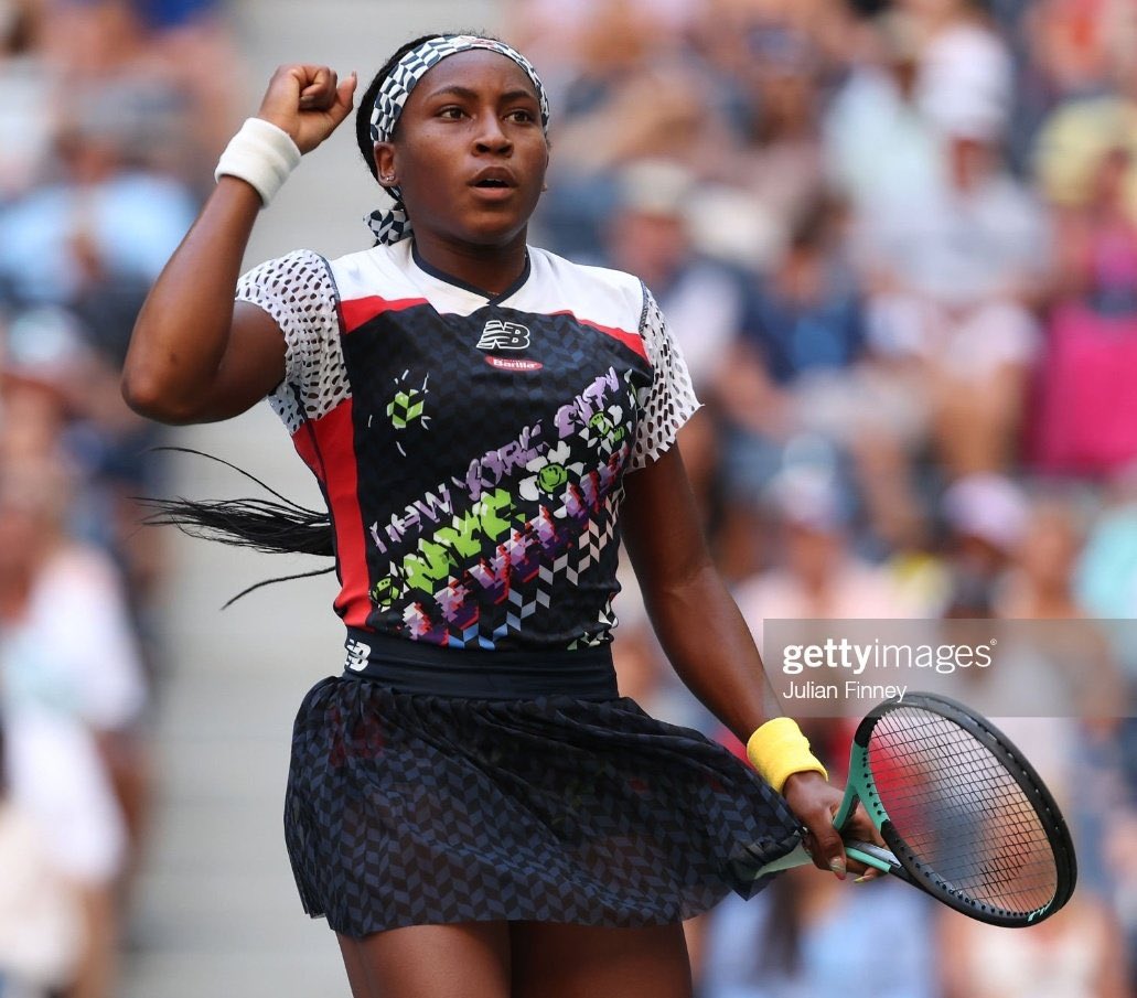 (12) Coco Gauff def. (20) Keys (6-2, 6-3) in the 3rd round of the #USOpen.