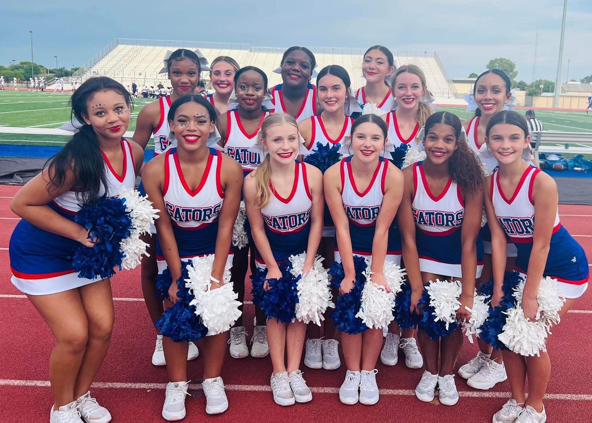 Dickinson High School Cheer tweet media