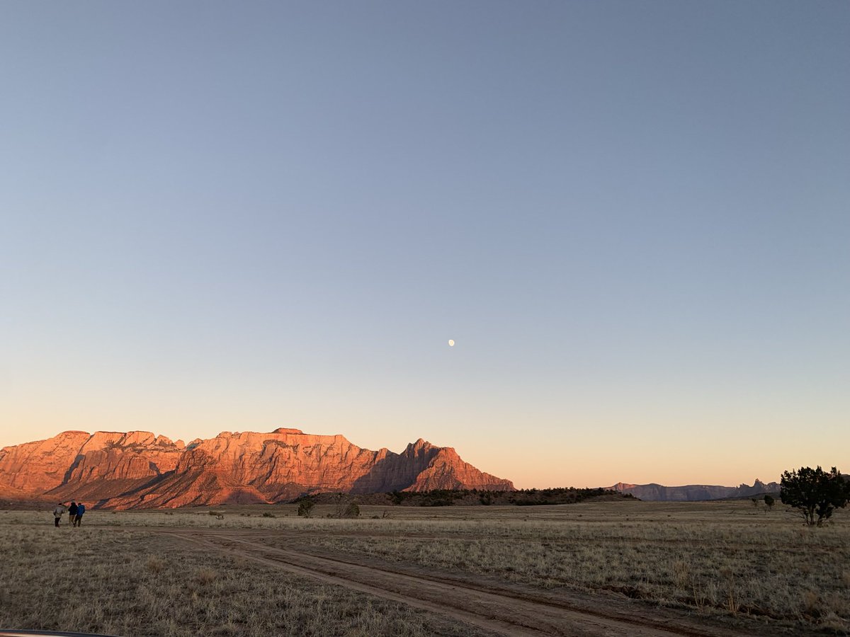 LexiFP's tweet photo. Today is my last day as @KUER’s southern Utah and environmental reporter. I’ve so enjoyed the last 2+ years! I don’t really have words to describe it all, so here are some of my fav pics of the desert I loved reporting in (plus me doing radio stuff irl). https://t.co/B7HD7F5Hbg