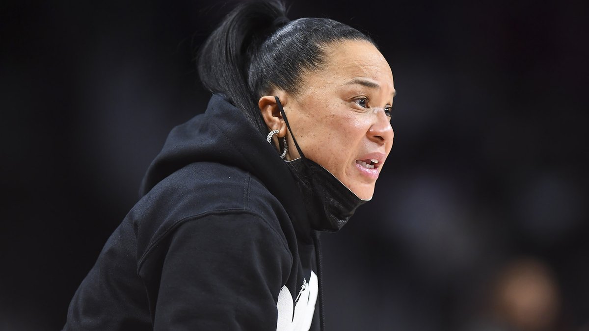 “As a head coach, my job is to do what’s best for my players and staff. The incident at BYU has led me to reevaluate our home-and-home, and I don’t feel that this is the right time for us to engage in this series.” – @dawnstaley

gamecocksonline.com/news/2022/09/0…