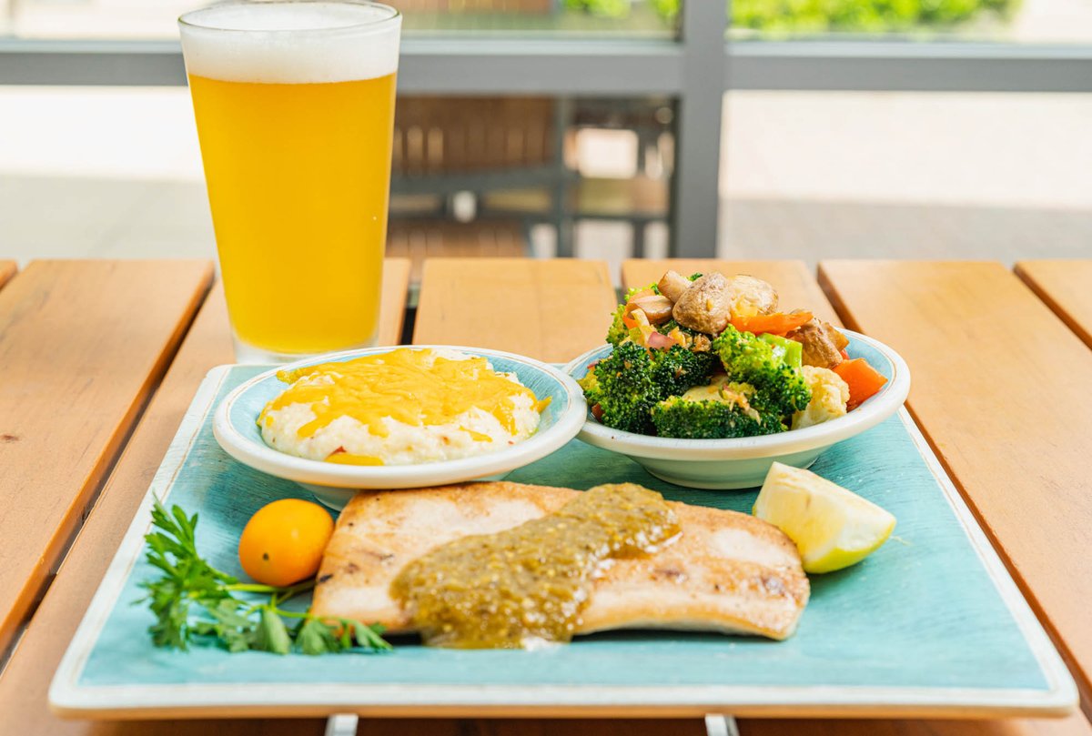 Rexsseafood's tweet photo. Simple, delicate and delicious. Mahi Mahi https://t.co/gDpSJ4pOoO