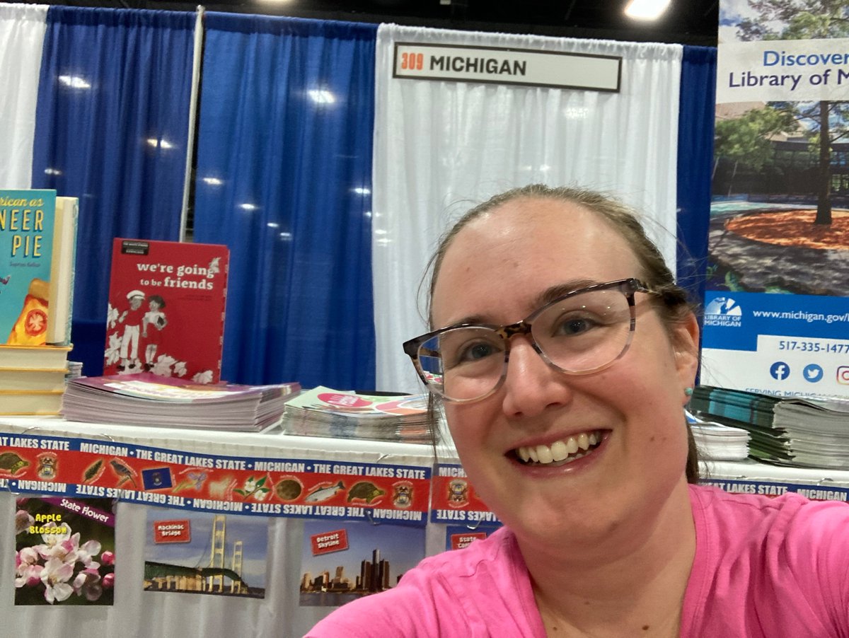 LibraryofMich's tweet photo. All set up for the #NatBookFest! Excited to represent #MiCenterForTheBook and The #LibraryofMichigan tomorrow! https://t.co/4nnlQeVXFa