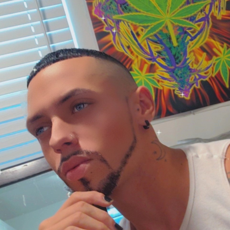 kngsuckin (@phxvatohung) / Posts / X