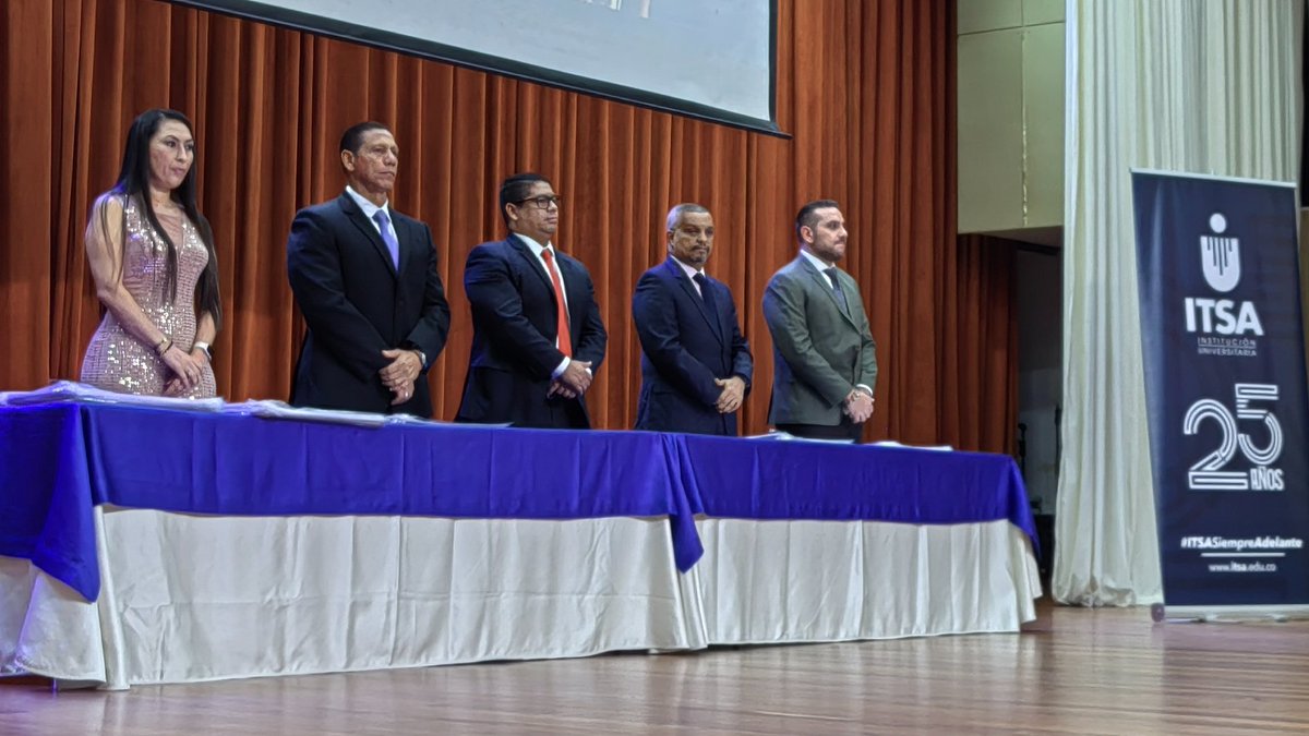 UniBarranquilla's tweet photo. #AEstaHora celebramos la ceremonia 59 de los #GradosITSA. Felicitaciones a todos los graduandos, quienes a partir de hoy, son los nuevos @EgresadoITSA. 🎓👨‍🎓👨‍🎓

#SomosEducaciónSuperior #Grados https://t.co/Pb4M3NhnSs