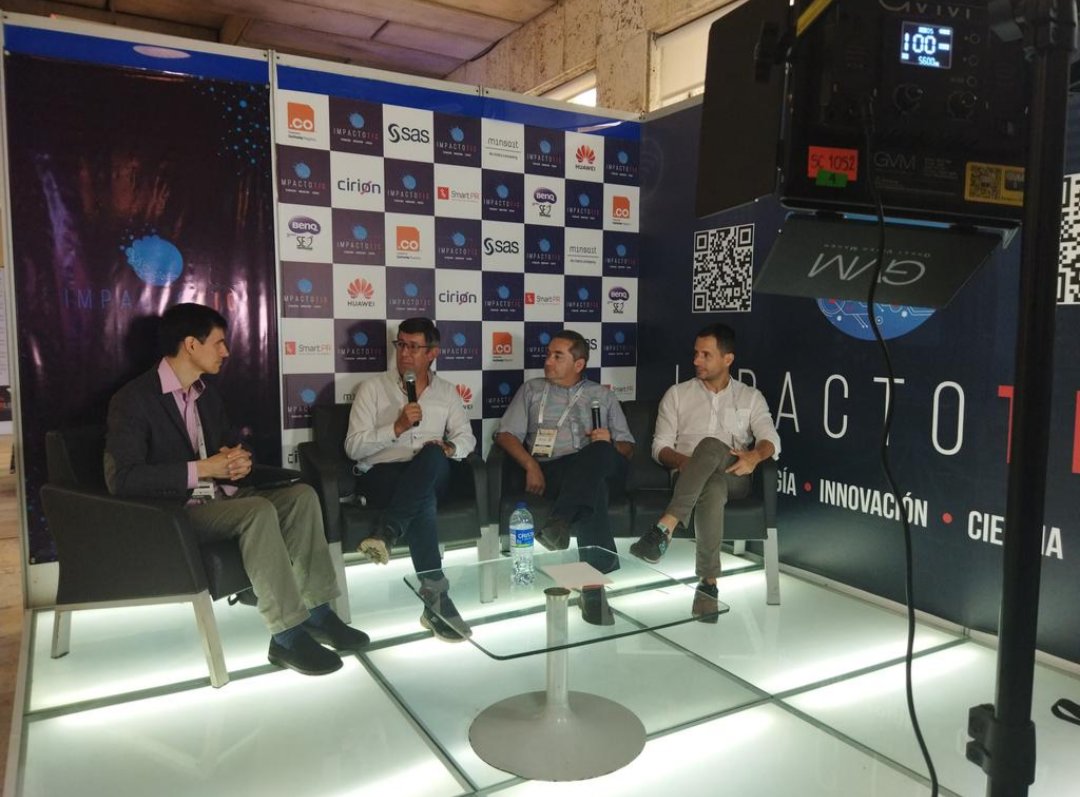 Víctor @Solano Franco (@solano) on Twitter photo Bonitos reencuentros #Andicom2022 con @prestrepoo <a href="/JoseCarlosTecno/">José Carlos García R.</a> <a href="/Rivierh/">Rivier Gómez Cuevas</a> <a href="/KattanSaul/">Saul Kattan</a> <a href="/IsaCrisdeAvila/">Isabel de Avila</a> <a href="/oscarduenas/">Óscar Dueñas</a> <a href="/PERILLAM/">Marcela Perilla</a> <a href="/joannaprieto/">Joanna Prieto ® 💜 #MarcaPersonal</a> <a href="/marcelocataldo/">Marcelo Cataldo</a> <a href="/MarioCastano/">Mario Castano</a> <a href="/cengativa/">Constanza Engativá R</a> <a href="/sylvieduchamp/">Sylvie Duchamp</a> <a href="/Lindapatcar/">Linda Patiño</a> <a href="/Caroprensa/">Carolina Sánchez</a> <a href="/pachogom2000/">Francisco Gómez</a> <a href="/pachomiranda/">Francisco Miranda Hamburger</a> <a href="/edmertovar/">Edmer Tovar</a> <a href="/AlejoAriasA/">Alejo Arias</a> y + Bonitos reencuentros #Andicom2022 con @prestrepoo <a href="/JoseCarlosTecno/">José Carlos García R.</a> <a href="/Rivierh/">Rivier Gómez Cuevas</a> <a href="/KattanSaul/">Saul Kattan</a> <a href="/IsaCrisdeAvila/">Isabel de Avila</a> <a href="/oscarduenas/">Óscar Dueñas</a> <a href="/PERILLAM/">Marcela Perilla</a> <a href="/joannaprieto/">Joanna Prieto ® 💜 #MarcaPersonal</a> <a href="/marcelocataldo/">Marcelo Cataldo</a> <a href="/MarioCastano/">Mario Castano</a> <a href="/cengativa/">Constanza Engativá R</a> <a href="/sylvieduchamp/">Sylvie Duchamp</a> <a href="/Lindapatcar/">Linda Patiño</a> <a href="/Caroprensa/">Carolina Sánchez</a> <a href="/pachogom2000/">Francisco Gómez</a> <a href="/pachomiranda/">Francisco Miranda Hamburger</a> <a href="/edmertovar/">Edmer Tovar</a> <a href="/AlejoAriasA/">Alejo Arias</a> y +