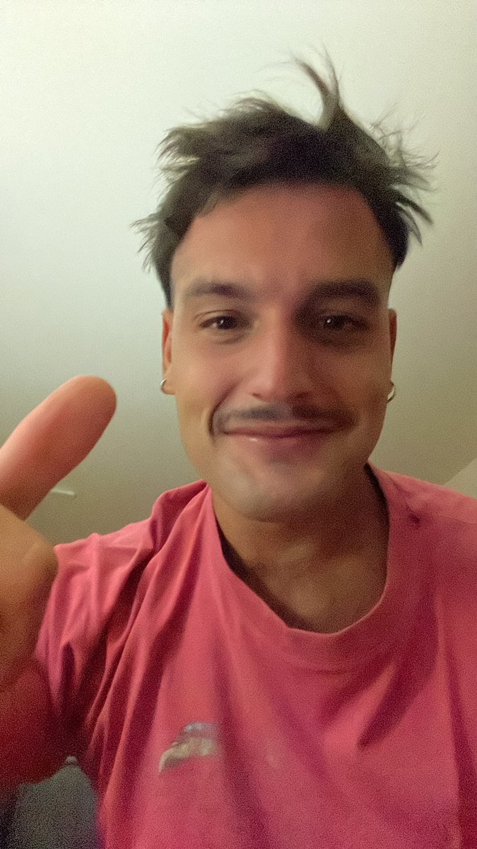 XiSainz's tweet photo. @RaiiS3_ @Urysito confirmo mi fichaje por el Palmas FC https://t.co/Gu3IHhMpoC