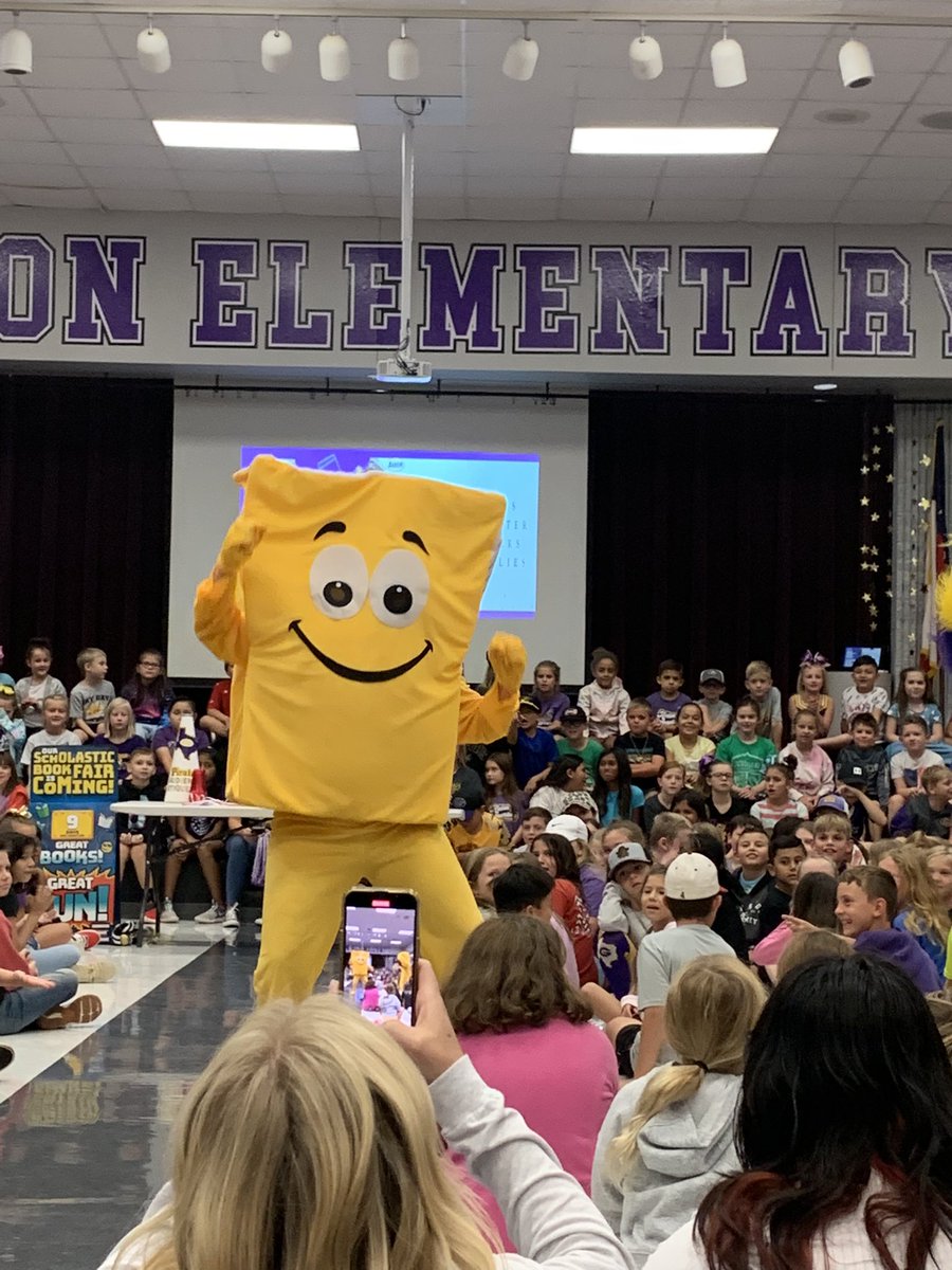 Mrs. Aubrey Allen tweet media