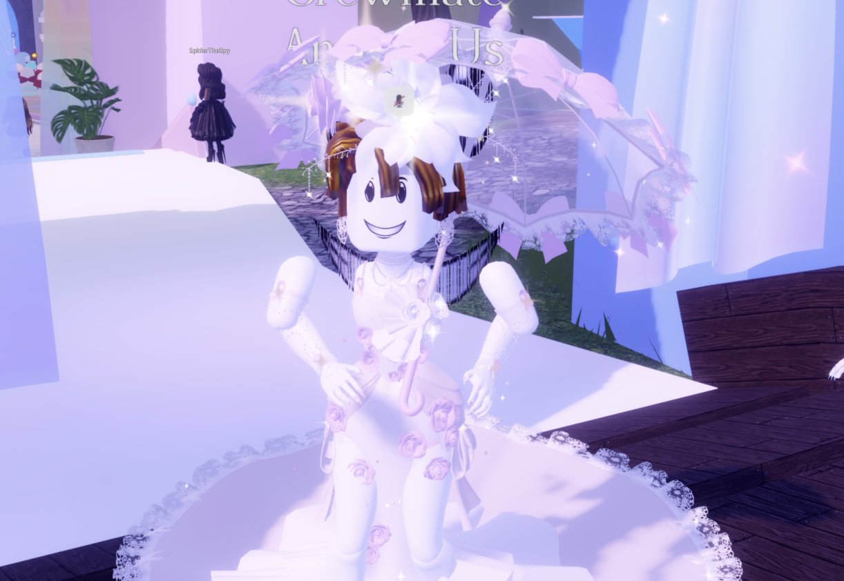 Carl on Twitter "MyUsernamesThis 1st why are u in royal high" / Twitter