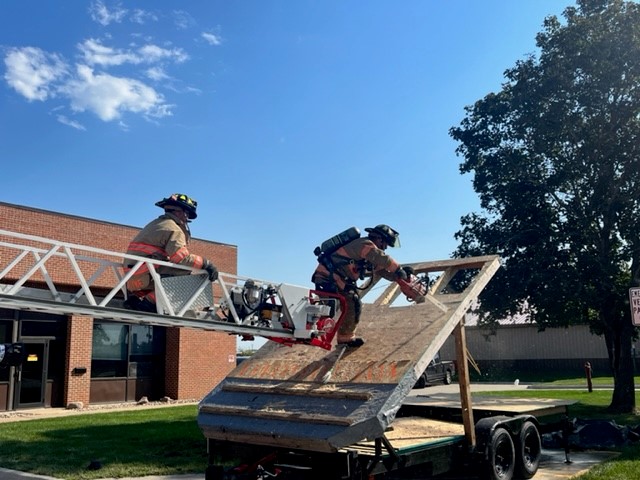 SiouxFallsFire's tweet photo. Station 7 C-Shift conducting some vertical ventilation training. Keeping their skills sharp. #WeAreSFFR https://t.co/KAOVQkzMOn