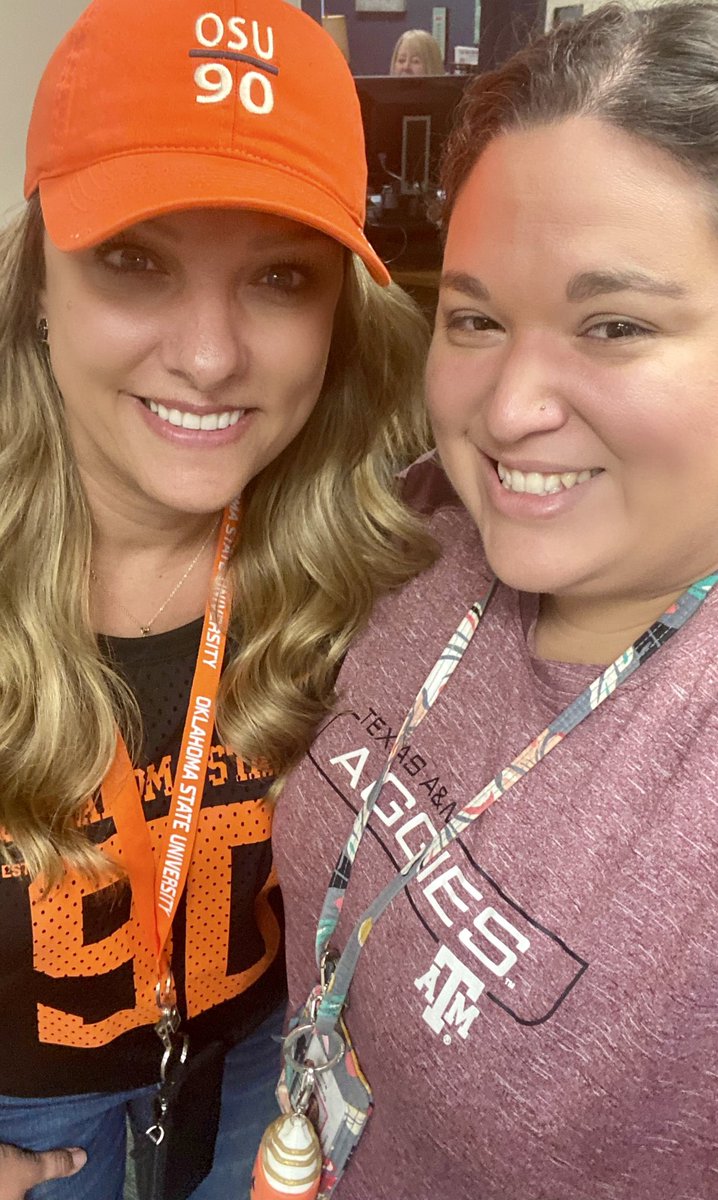 amy_dieterich's tweet image. National College Colors Day- CMS halls were full of staff/students showing school pride! Ms. D and Mrs. Rushing say go Aggies and go Pokes! 🏈🏈🏈#cmscolts #teamcms