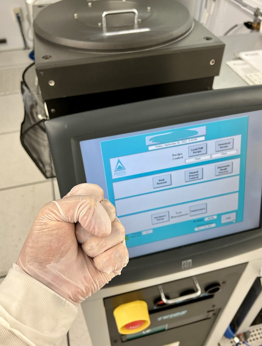 Chris Holt tweet media