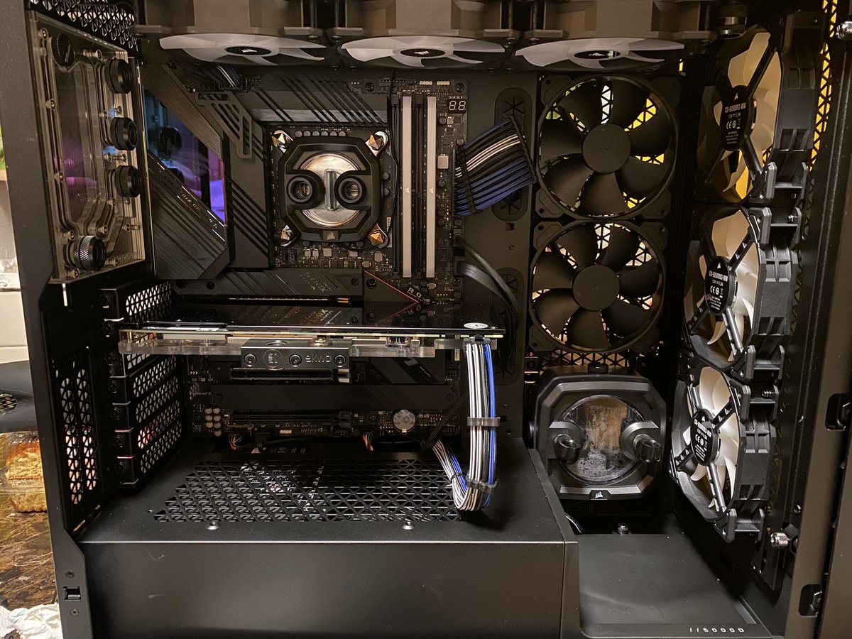 Almost done missing a couple fittings and the tubes goes in and bam 💥 it’s done <a href="/CORSAIR/">CORSAIR</a> @EKWaterBlocks <a href="/ASUS_ROG/">ROG Global</a> <a href="/IntelGaming/">Intel Gaming</a>