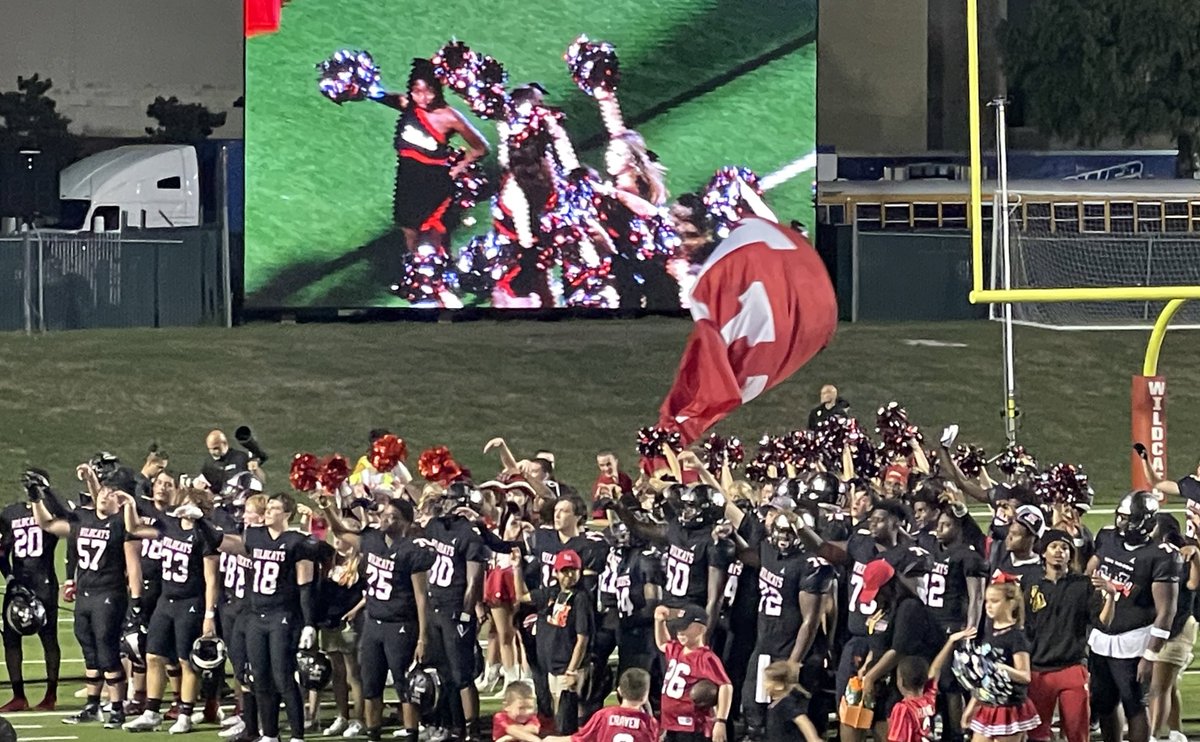 LearningWithLawrence (@mlawrencelhjh) on Twitter photo My ❤️ continues to be full today <a href="/LakeHighlandsHS/">Lake Highlands High School</a> <a href="/LHHS_FOOTBALL/">LHHS Football</a> Friday Night Lights! Love these people <a href="/thereal_deann/">Deonte Dean</a> <a href="/VgarseeTackett/">Veronica Tackett</a> <a href="/Zac_Haug/">CoachHaug11</a> My ❤️ continues to be full today <a href="/LakeHighlandsHS/">Lake Highlands High School</a> <a href="/LHHS_FOOTBALL/">LHHS Football</a> Friday Night Lights! Love these people <a href="/thereal_deann/">Deonte Dean</a> <a href="/VgarseeTackett/">Veronica Tackett</a> <a href="/Zac_Haug/">CoachHaug11</a>