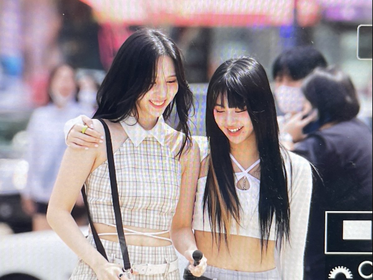 Myoi_skittles's tweet photo. 미챙 🥰 🐧🍓
청춘이다,, 🍃 https://t.co/lrtV0dSYN7