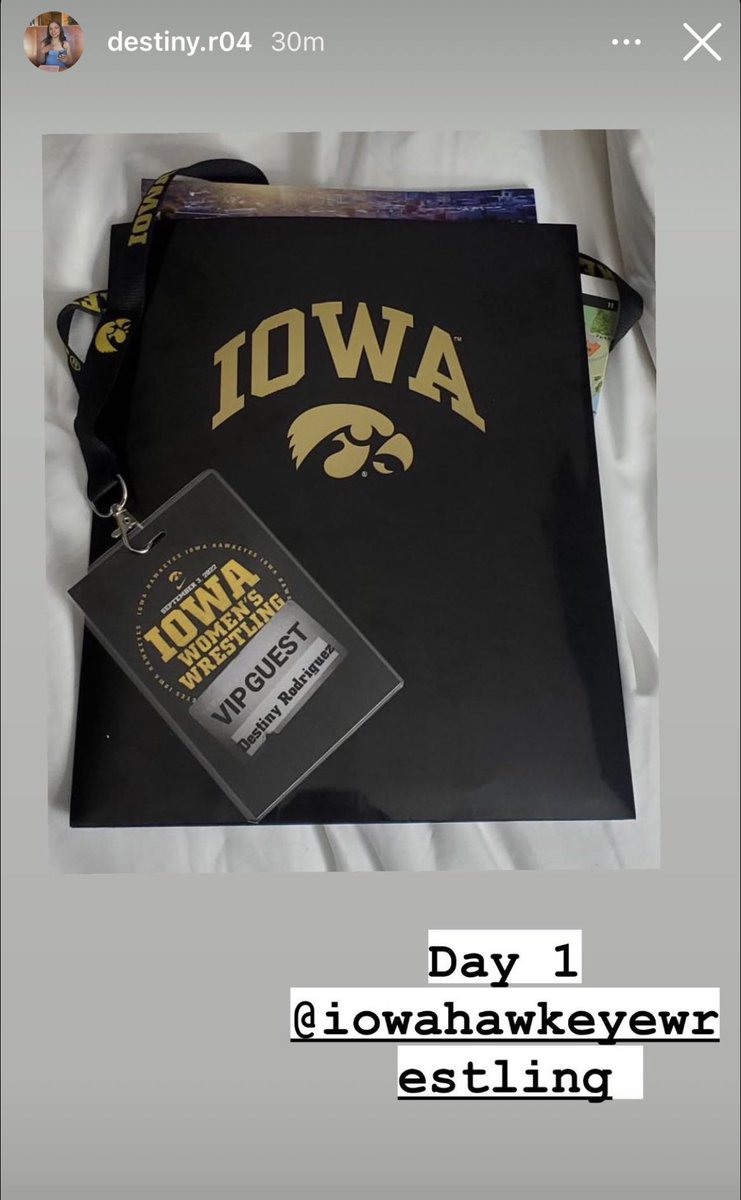 NikStreng's tweet photo. .@DestinyRod04 seeing the sights in Iowa City 👀 #opreps https://t.co/H2ho7JfhlU
