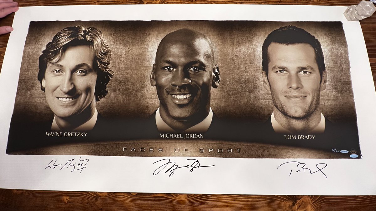 rcook19's tweet photo. One of the biggest nights in the history of 403boxbreakers… we opened 2 @UpperDeckSports #monumental #goldboxes and boy oh boy did it deliver !!!! #goats @WayneGretzky @TigerWoods @TomBrady https://t.co/VCnfxASTv4