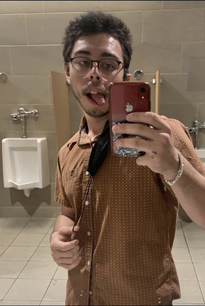 emobimbogirl's tweet image. I feel like I should let people know that live in the I.E. area know that Benjamin Ceja who know resides in Montclair please stay away from. He emotionally and physically assaulted me for a year. If you happen to see him on any dating apps please stay away and report him!!!!