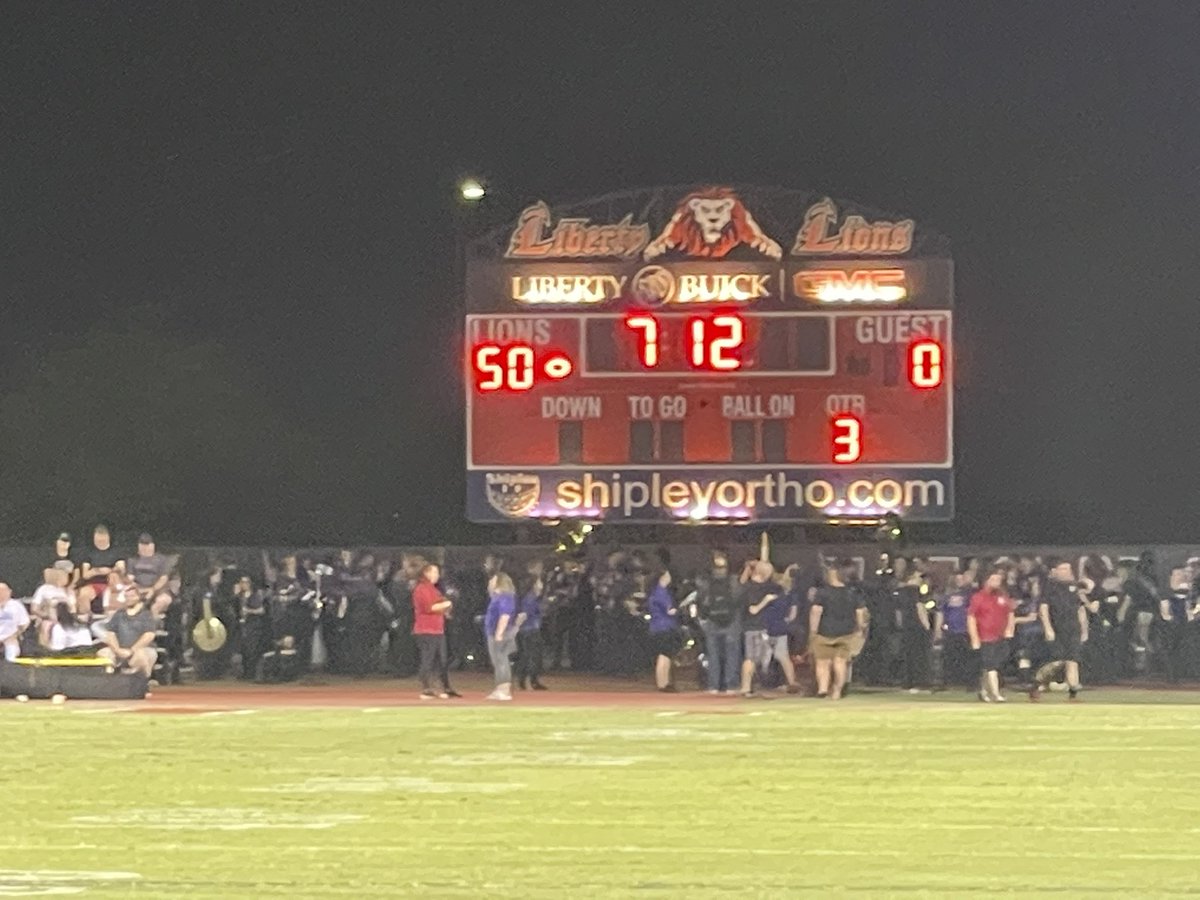 LHSAthletics22's tweet photo. 50-0 @LibertyFBLions in honor of Zach Hunzinger #50 Forever 💪💪💪 https://t.co/Y69fj5Z9mL