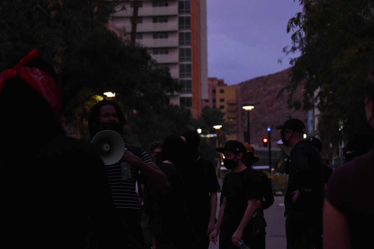 ambrsinger's tweet photo. Students protesting Jared Taylor’s speech outside of Neeb Hall at ASU https://t.co/uSd8fJNy3L