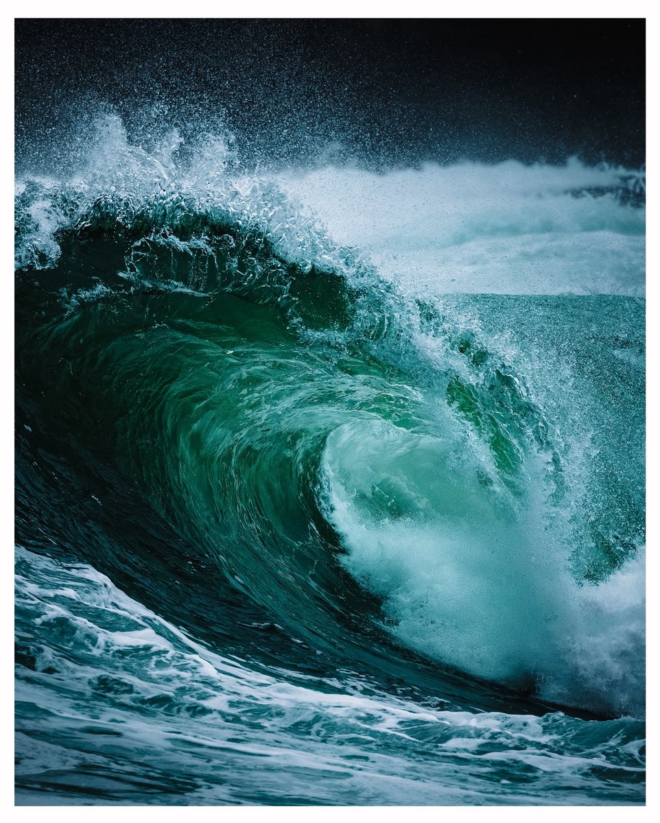 Slabs of green smash against reefs on the coast of Vancouver Island. 

#vancouverisland #canada #RingsOfPower