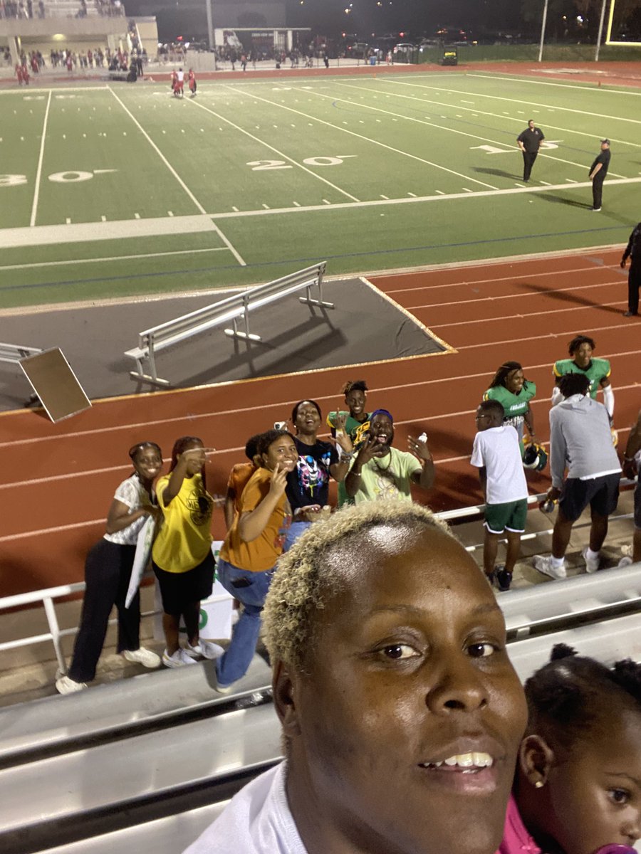 CecyGreene's tweet photo. Newman Smith Varsity played a good game. Great job to the coaches and the players#NSHS #3 ITS A G THANG @lamontdgreene @GreeneDemonte https://t.co/nHI3pkRhxD