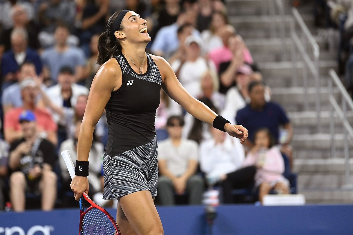 CaroGarcia's tweet photo. SECOND WEEK 🐝🦁🤗💪🏻🙌🏻🤩
@usopen #usopen #USOpen2022 #FlyWithCaro https://t.co/ROMy7sFZiZ
