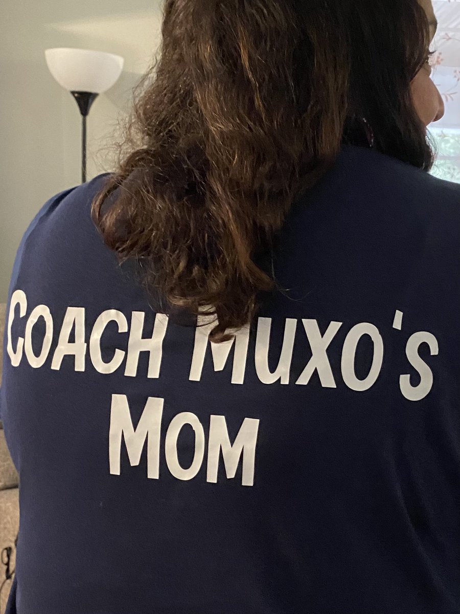 LisaMuxo's tweet photo. @Timmy_Muxo15 I’m ready for the season! 💙🏈💙🏈 https://t.co/Yb6EHAYBQb
