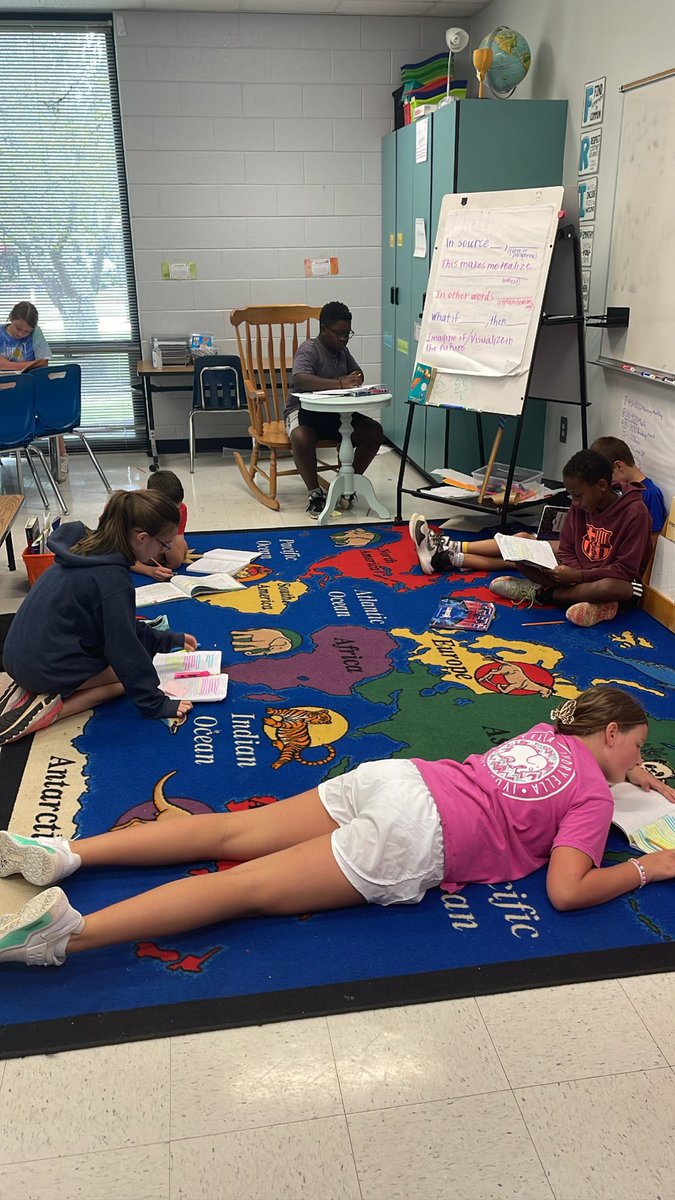 TeachChilds's tweet image. I love seeing writers passionate about their words! 😍 #argumentwriting