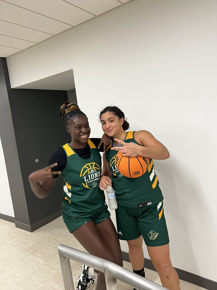 Saint Leo WBB tweet media