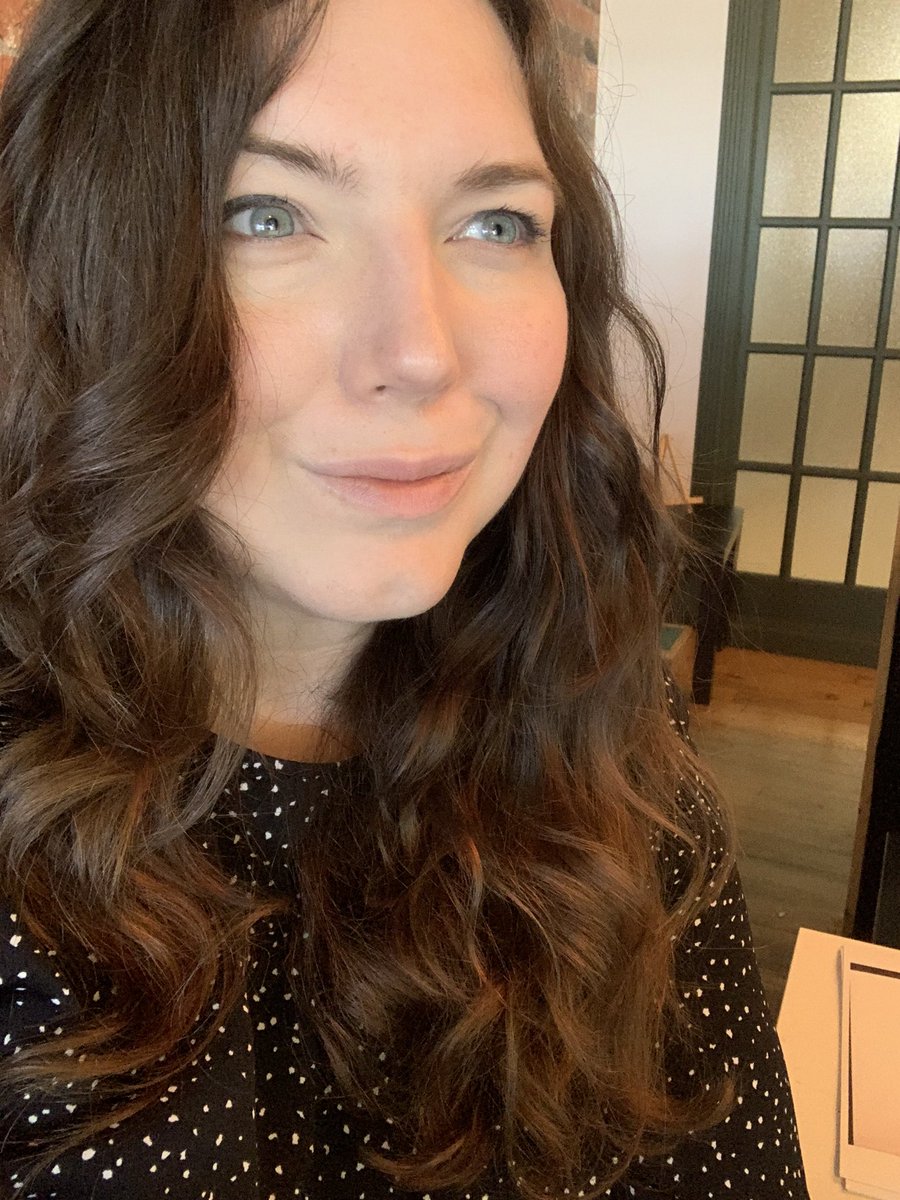 Adulting_pro's tweet photo. That #FunctionOfBeauty stuff works, and my texture is coarse, dry, ultra wavy. I haven’t had a good hair day in like a year until today. I’m shook. https://t.co/0JwTUHJlur